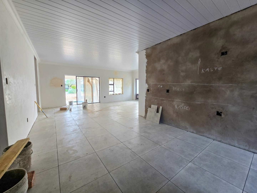 3 Bedroom Property for Sale in Stilbaai Wes Western Cape